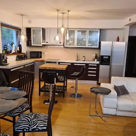 Wigwam 8-osobowy Lägenhet *